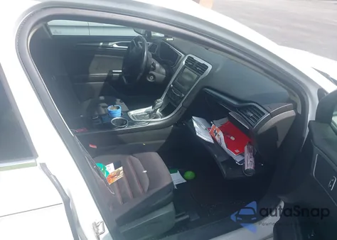 2013 Ford Fusion Se z USA, uszkodzony, nr VIN 3FA6P0HR1DR109877